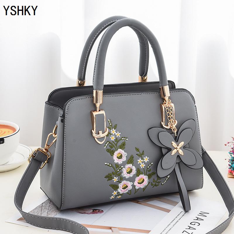 Woman shoulder bag Large capacity