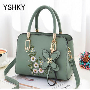 Woman shoulder bag Large capacity